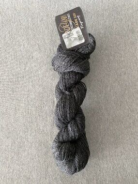 NWT Cascade 220 Fingering Colour 8400 Charcoal Lot of 1